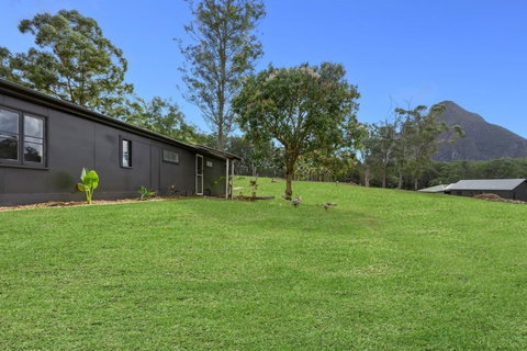Sunshine Coast Farm Stay  - Accommodation Coffs Harbour 1
