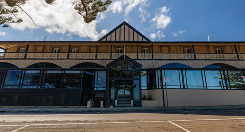 Aurora Ozone Hotel - Accommodation Coffs Harbour 2