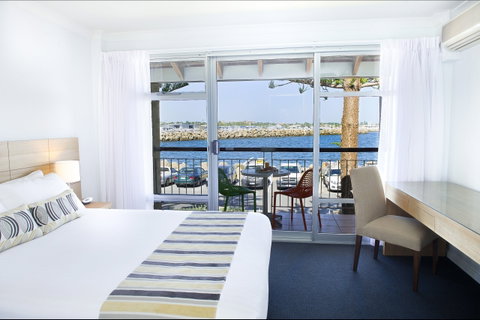 Be. Fremantle Serviced Apartments - Accommodation Coffs Harbour 1