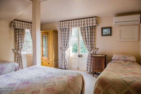Capers Cottage - Accommodation Coffs Harbour 0