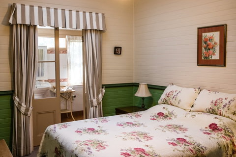Capers Cottage - Accommodation Coffs Harbour 1