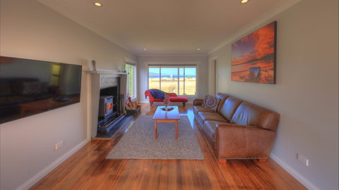 Castaway Cottage - Accommodation Coffs Harbour 1