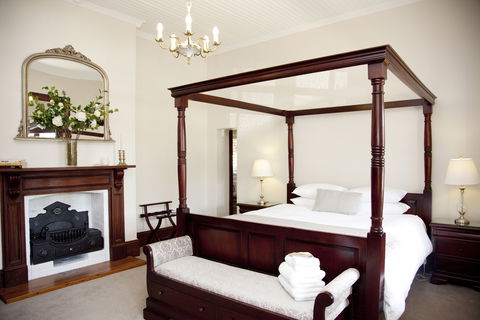 Cawarra On The Park - Accommodation Coffs Harbour 0