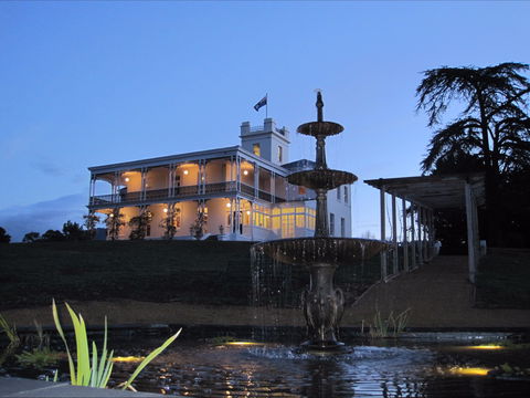 Claremont House - Accommodation Coffs Harbour 0