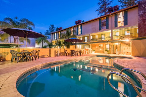 Cottesloe Beach Chalets - Accommodation Coffs Harbour 0