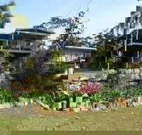 Echostayz Blenheim Beach House - Accommodation Coffs Harbour
