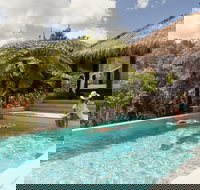 Executive Retreats - Shangri-La - Accommodation Coffs Harbour