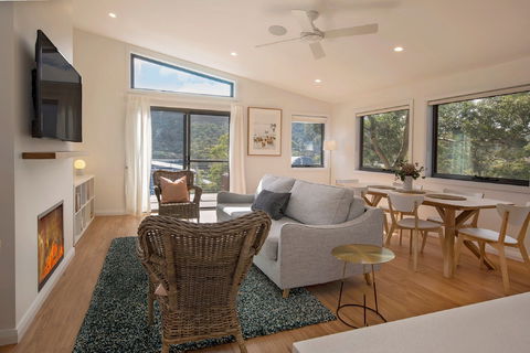 Grasmere Chalet - Accommodation Coffs Harbour 0