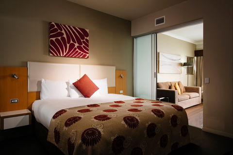 Grand Hotel And Apartments Townsville - Accommodation Coffs Harbour 1