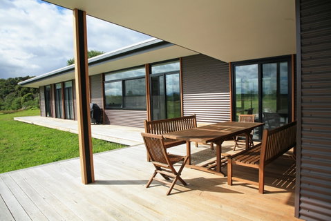 Just Inside The Gate - Accommodation Coffs Harbour 1