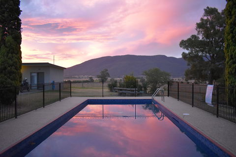 Mountain View Motel Corryong - Accommodation Coffs Harbour 0