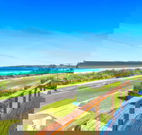 Summer Breeze at Vincentia - Accommodation Coffs Harbour