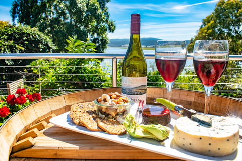Tamar House - Accommodation Coffs Harbour 1