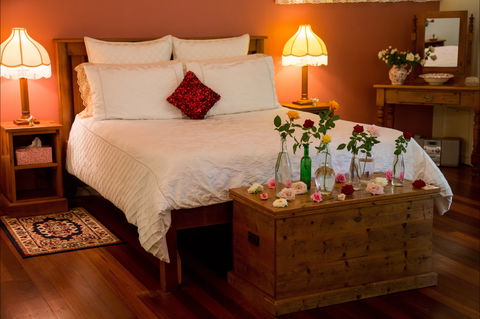 The Falls Montville - Accommodation Coffs Harbour 2