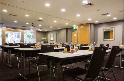 The Sebel Quay West Suites Sydney - Accommodation Coffs Harbour 1