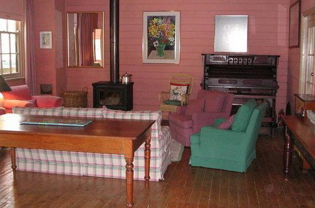 The Old School Country Retreat - Accommodation Coffs Harbour 1
