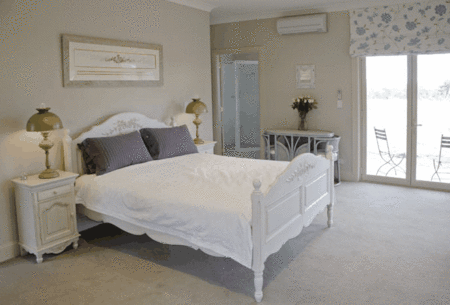 Myan Breezes Guesthouse - Accommodation Coffs Harbour