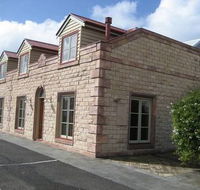 54 on Bank - Accommodation Coffs Harbour
