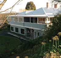 Azidene House - Accommodation Coffs Harbour