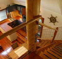 Aireys Overboard Seaside Cottage - Accommodation Coffs Harbour