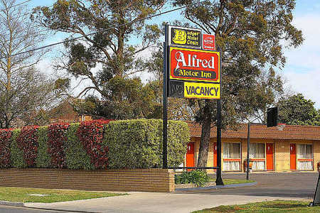 Alfredton VIC Accommodation Coffs Harbour