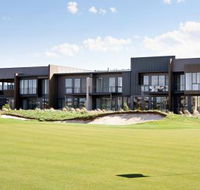 Golf Retreats Torquay - Accommodation Coffs Harbour