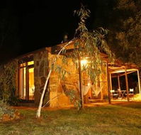 Wombat Hills Cottages - Accommodation Coffs Harbour