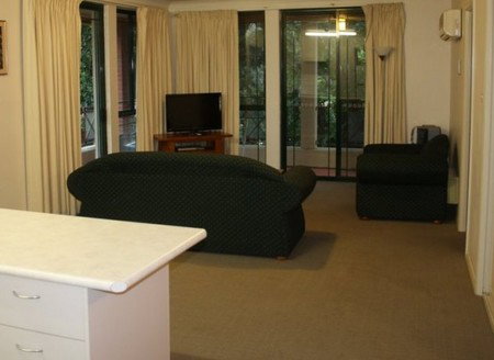 Canberra Wide Apartments - Monterey - Accommodation Coffs Harbour 1
