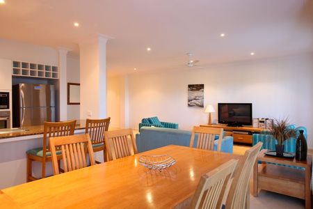Sands At Yamba - Accommodation Coffs Harbour 5