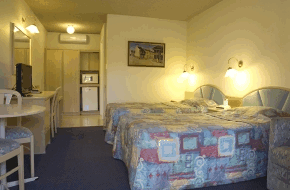 In Town Motor Inn - Accommodation Coffs Harbour 2