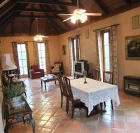 Rose Parterre B  B - Accommodation Coffs Harbour