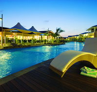 Oaks Pacific Blue Resort - Accommodation Coffs Harbour