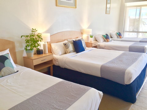 COAST Motel And Apartments - Accommodation Coffs Harbour 4