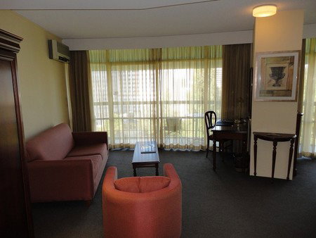 Metro Hotel Tower Mill - Accommodation Coffs Harbour 2