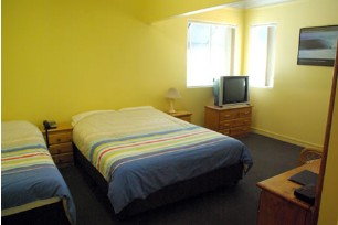 Dorchester Inn - Accommodation Coffs Harbour 2