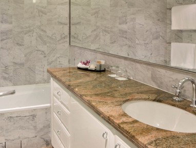 Quay West Suites Sydney - Accommodation Coffs Harbour 4
