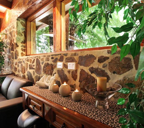 Piaf Day Spa - Accommodation Coffs Harbour 2