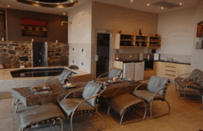 Breathtaker On High Spa Retreat - Accommodation Coffs Harbour 1