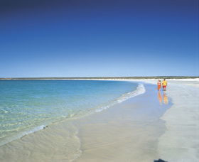 Gnaraloo - Accommodation Coffs Harbour 0