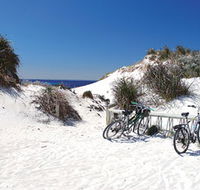Little Parakeet Bay - Accommodation Coffs Harbour