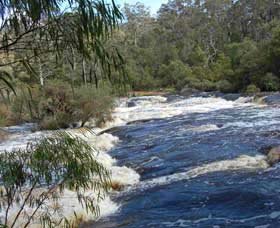 Moons Crossing - Accommodation Coffs Harbour 0