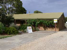 Sand Drift Gallery - Accommodation Coffs Harbour 0