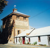 The Oakbank Weaver - Accommodation Coffs Harbour