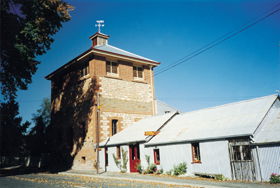 The Oakbank Weaver - Accommodation Coffs Harbour 0