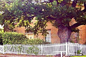 Oak Lodge - Accommodation Coffs Harbour 0
