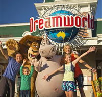 Dreamworld - Accommodation Coffs Harbour