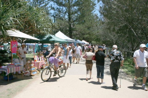 Coolangatta Beachfront Markets - Accommodation Coffs Harbour 5