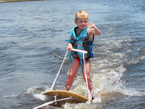 Oz Ski Resort - Accommodation Coffs Harbour 1