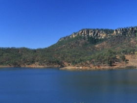Lake Cania - Accommodation Coffs Harbour 0