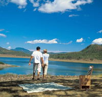 Lake Maroon - Accommodation Coffs Harbour